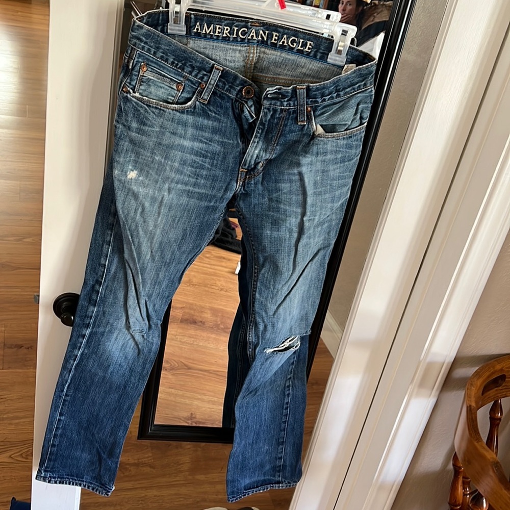 Mens AE slim straight medium wash distressed jeans 30/34